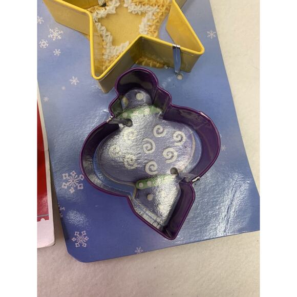 5 NOS Metal Christmas Cookie Cutters in Sets Tree Star Gift Ornament Wilton Plus - Picture 3 of 10